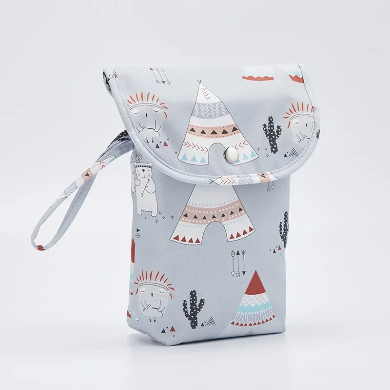 Bolsa organizadora de pañales  - Baby Products Useful reseña y precio